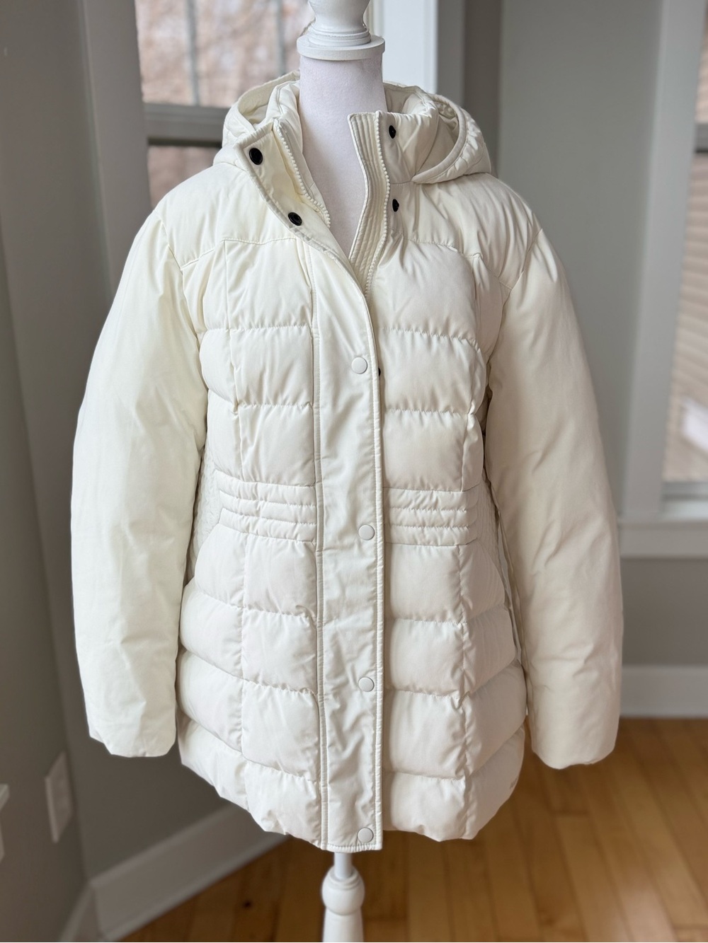 Lands' End Ivory Hooded Quilted Puffer Jacket Size XL Petite